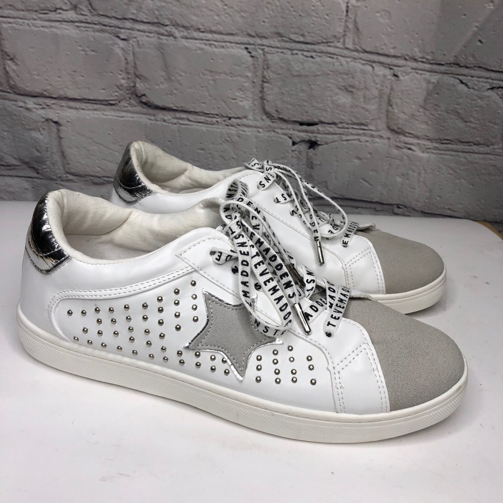 Steve Madden White Almafi Star Sneaker - 9.5